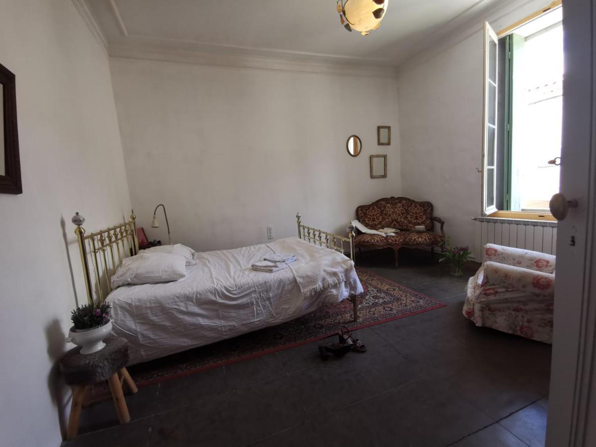 VergèzeLa Taniere 16 Couchages别墅 外观 照片